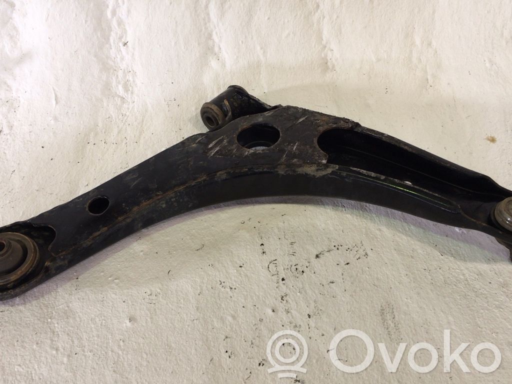 Peugeot 4007 Brazo de suspensión/horquilla inferior delantero 