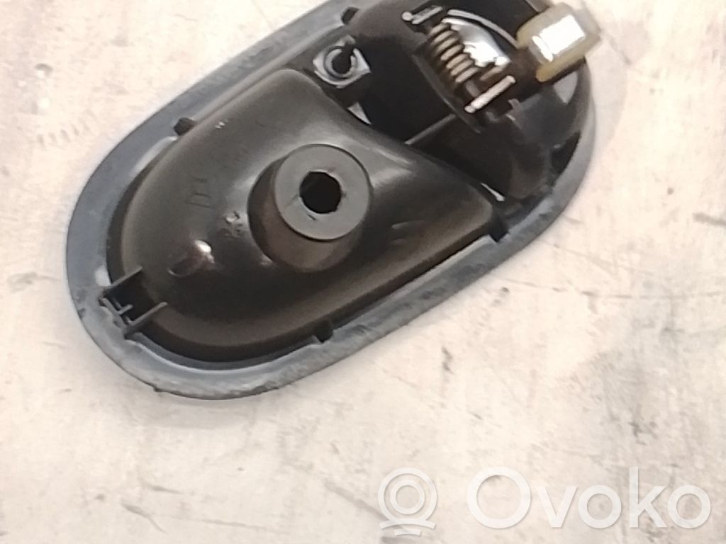Renault Sandero II Takaoven sisäkahva 