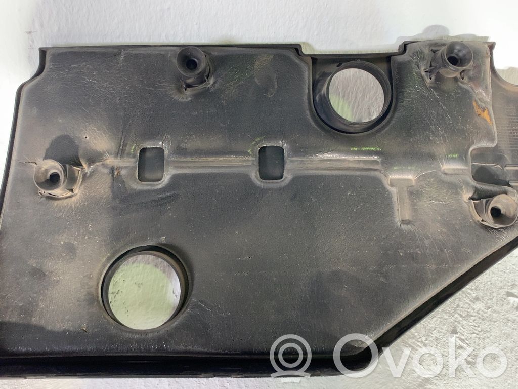Ford Mondeo MK II Osłona górna silnika 