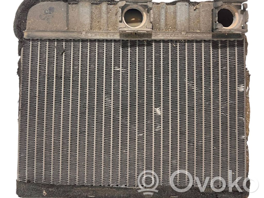 BMW 3 E46 Pečiuko radiatorius 