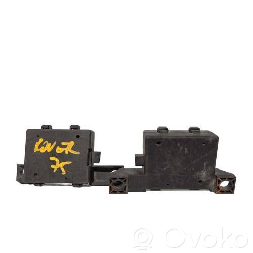 Autres unités de commande / modules   YWY100410,09198432X
