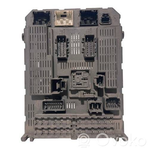Fuse module   9645352980