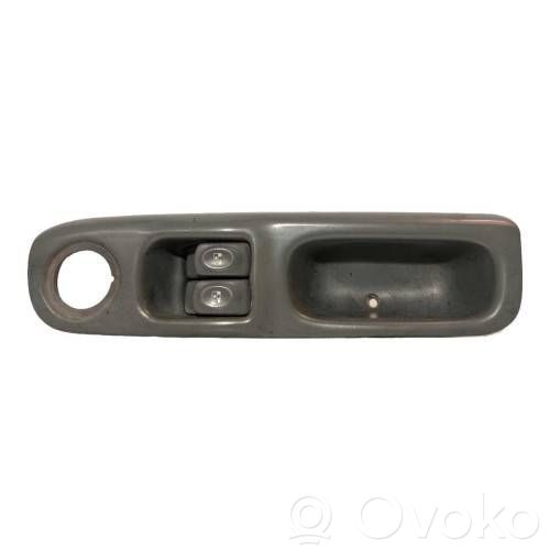 Renault Twingo I Electric window control switch 