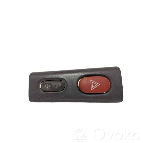Central locking switch button   7700421089