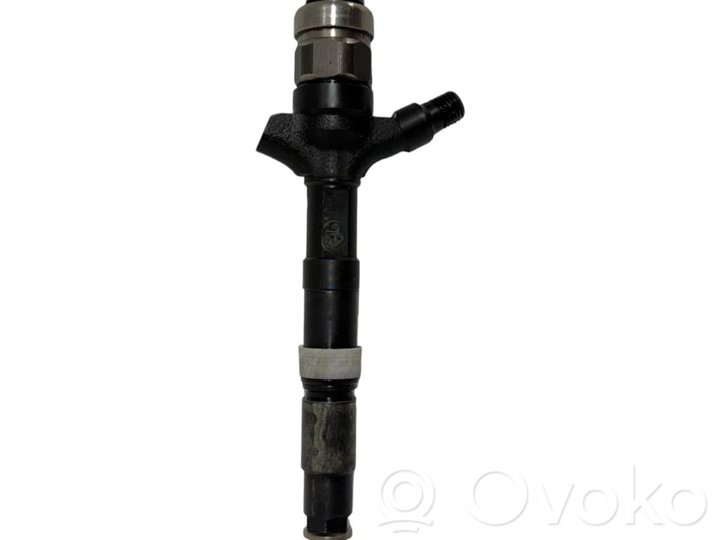 Toyota Avensis T250 Inyector de combustible 