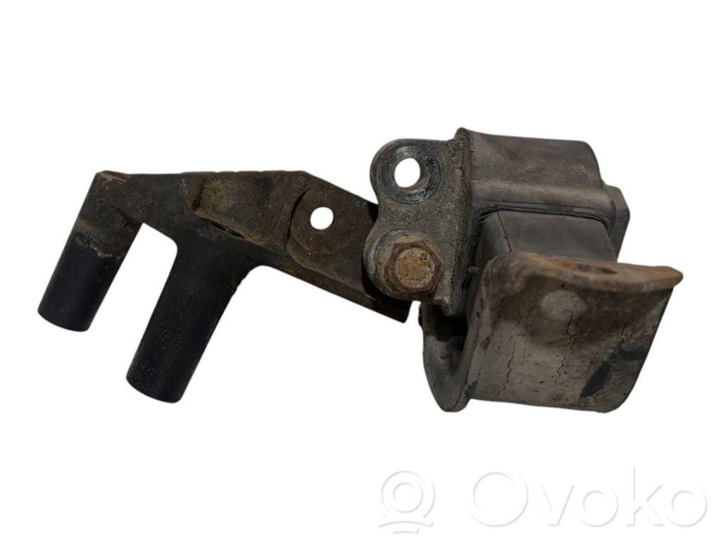 Engine mount bracket   90445288