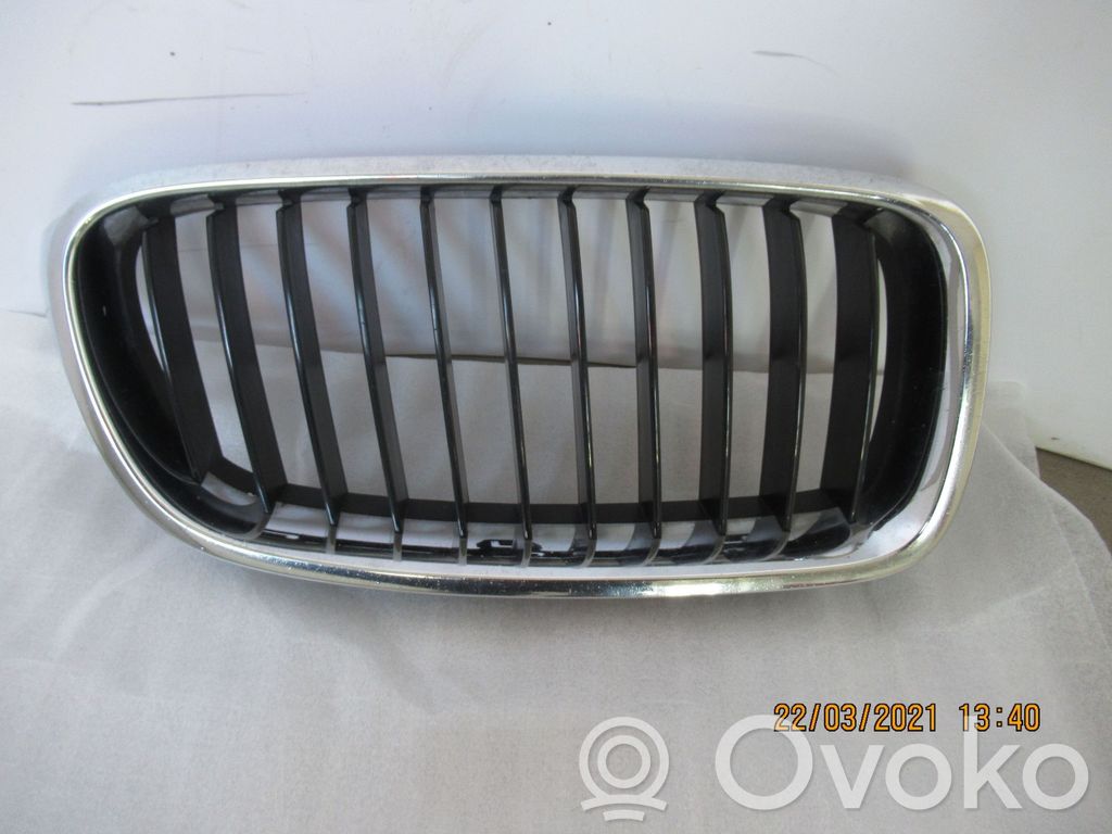 BMW 3 F30 F35 F31 Front bumper upper radiator grill 