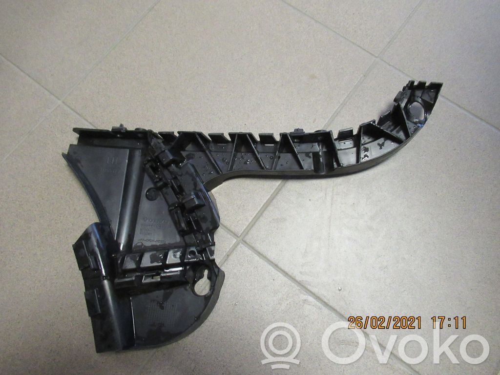 Volvo XC70 Rear bumper mounting bracket 