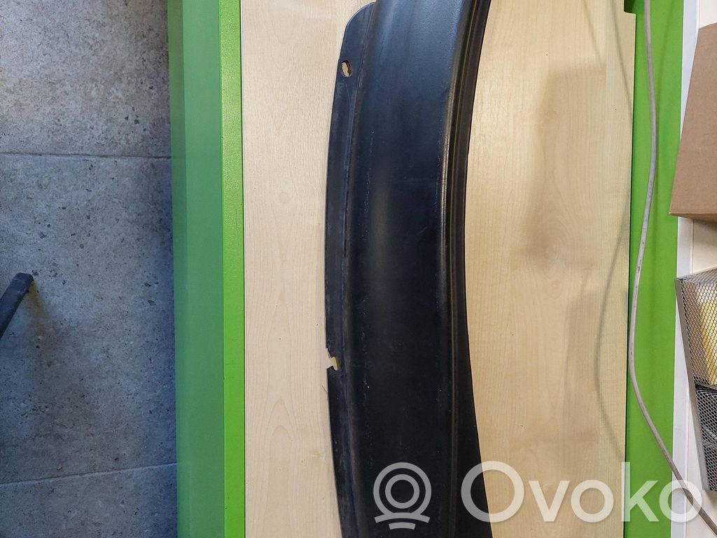 Chevrolet Express Windshield trim 