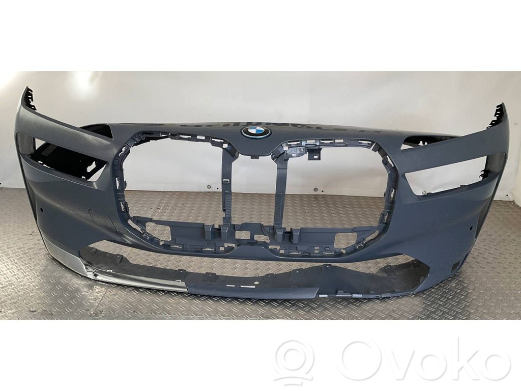 BMW 7 G70 Front bumper 