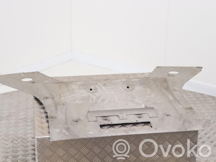 Engine splash shield/under tray   FD33L17C857AB,FD33L17C857AB