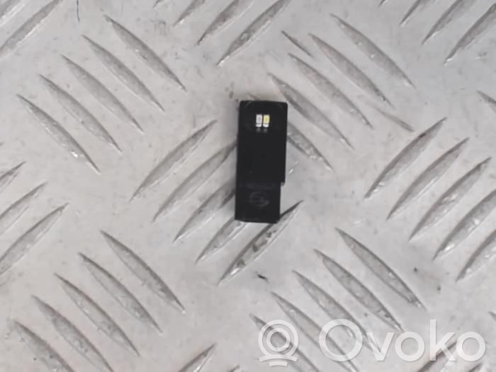 BMW 2 F45 Xenon bulb 