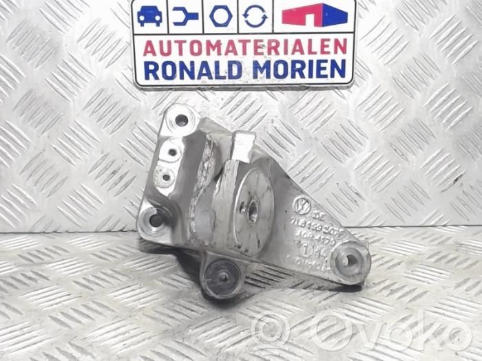 Engine mount bracket   7L8199307F,7L8199307F