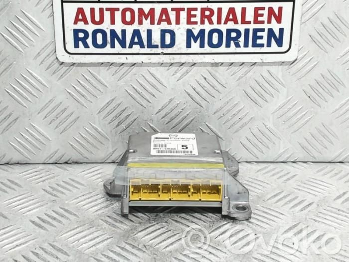 Mazda 3 III Airbag control unit/module 