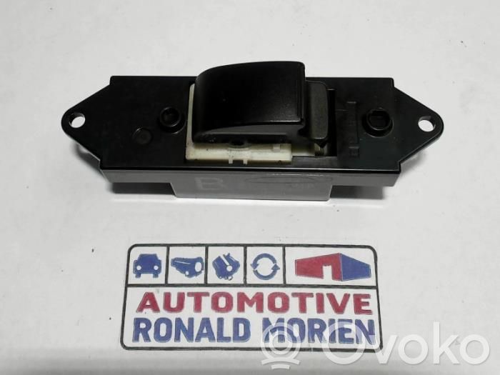 Peugeot iOn Electric window control switch 