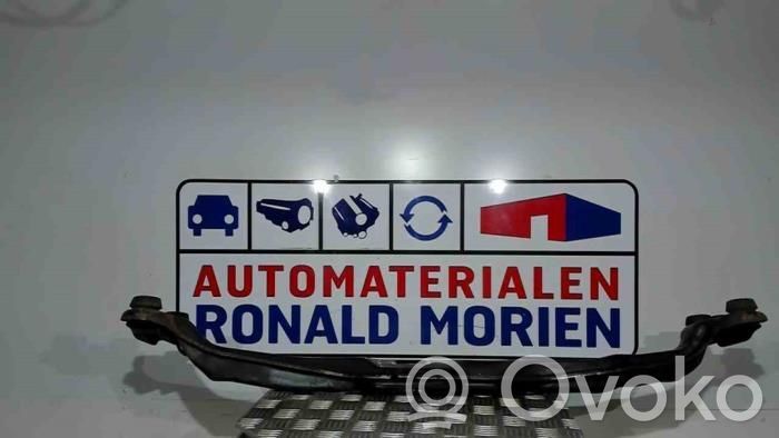 Volkswagen Corrado Moottorin kiinnikekorvake 