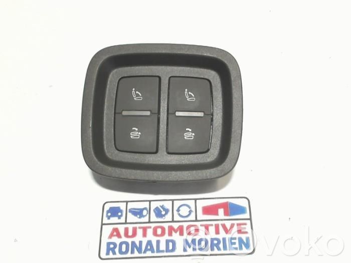 Audi Q7 4M Seat control switch 
