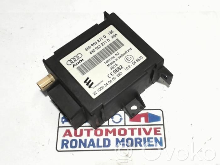 Audi Q7 4M Radio antenna 