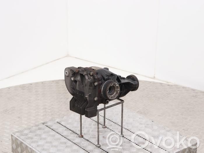 BMW 5 E60 E61 Galinis reduktorius 