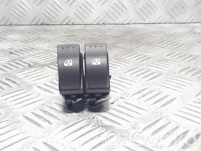 Renault Master III Electric window control switch 