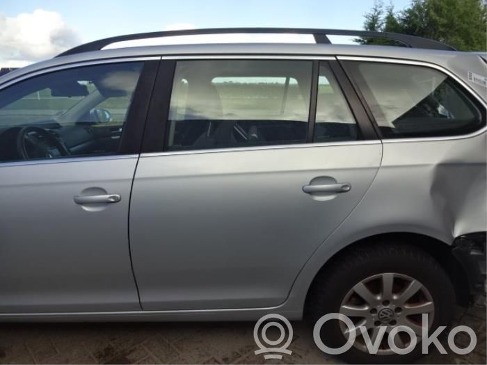 Volkswagen Golf V Drzwi tylne 