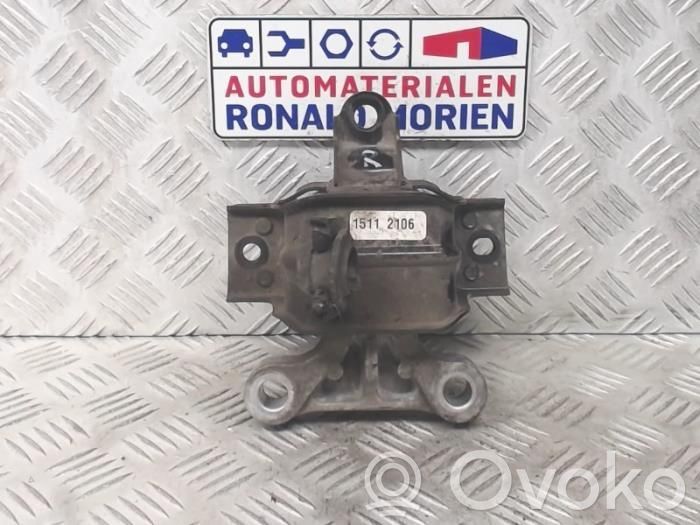 Opel Karl Dzinēja spilvens 