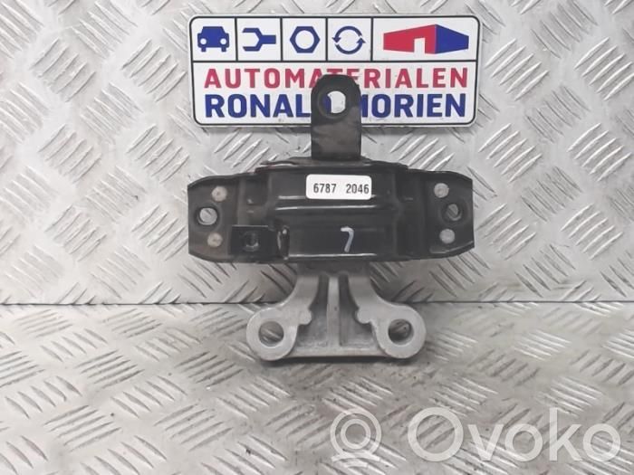 Opel Karl Engine mount bracket 