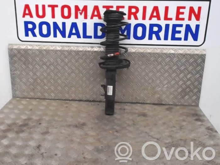Volvo V40 Stoßdämpfer vorne 