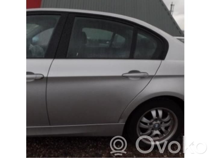 BMW 3 E90 E91 Galinės durys 