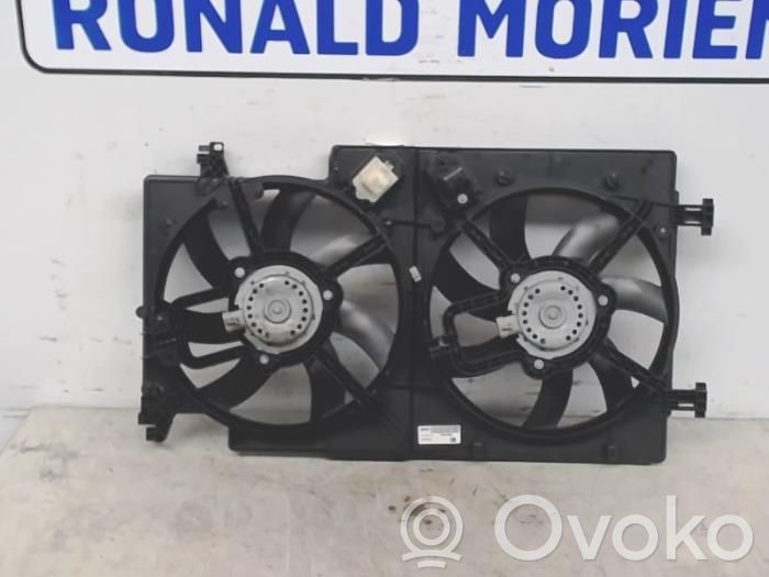 Opel Meriva B Wentylator / Komplet 