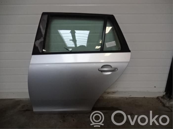 Volkswagen Golf V Drzwi tylne 