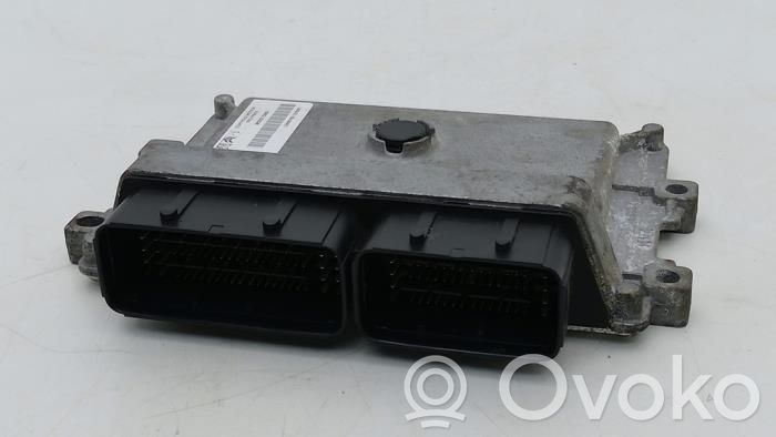 Opel Corsa F Engine control unit/module 