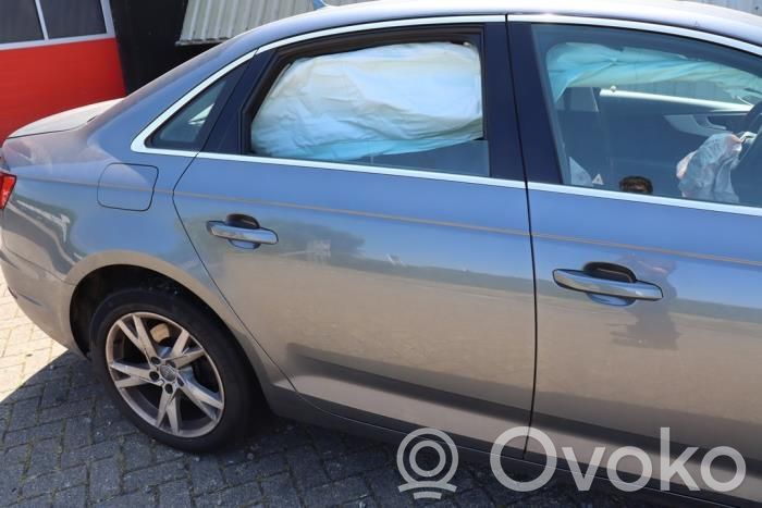 Audi A4 S4 B9 Puerta trasera 