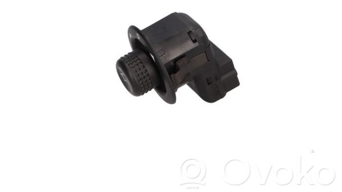 Interruptor del espejo lateral   93BG17B676BB