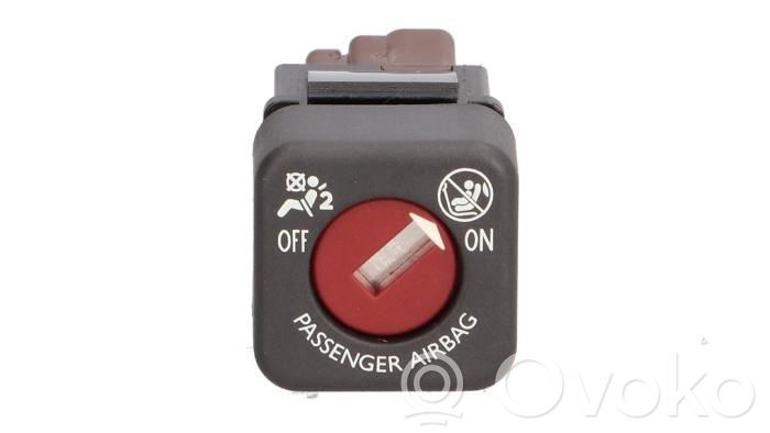 Peugeot 108 Interruptor de encendido/apagado del airbag de pasajero 