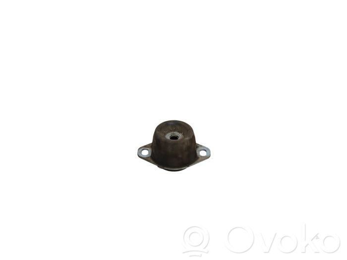 Peugeot Partner Engine mount bracket 