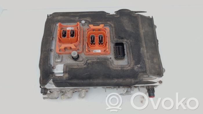 Inversor/convertidor de voltaje   12369798206