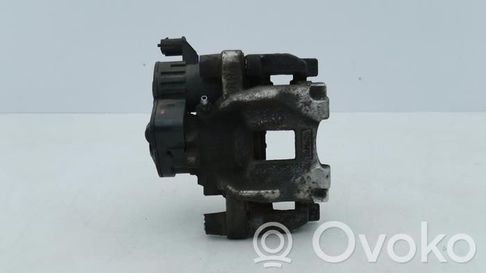 Ford Focus Задний суппорт 