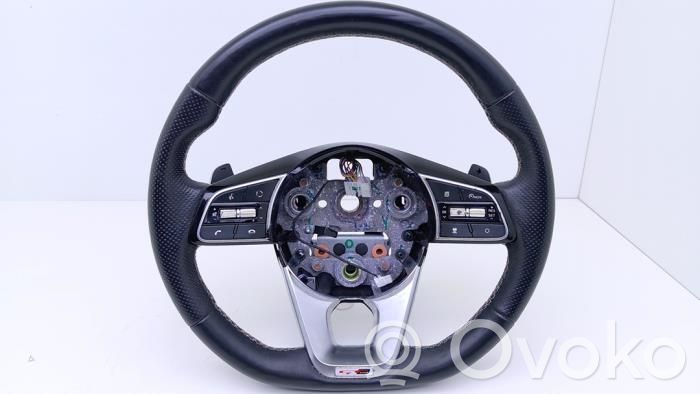 KIA Pro Cee'd III Steering wheel 