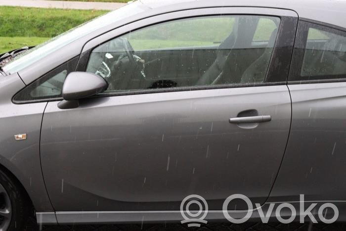 Opel Corsa E Дверь 