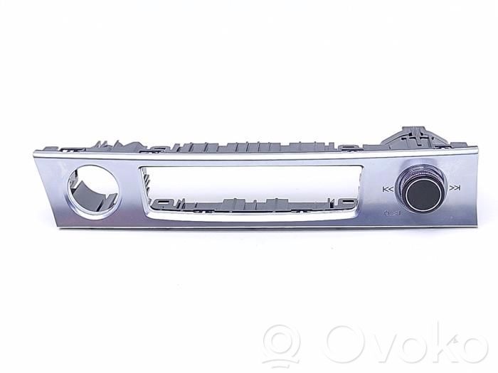 Audi RS6 C8 Panel radia 