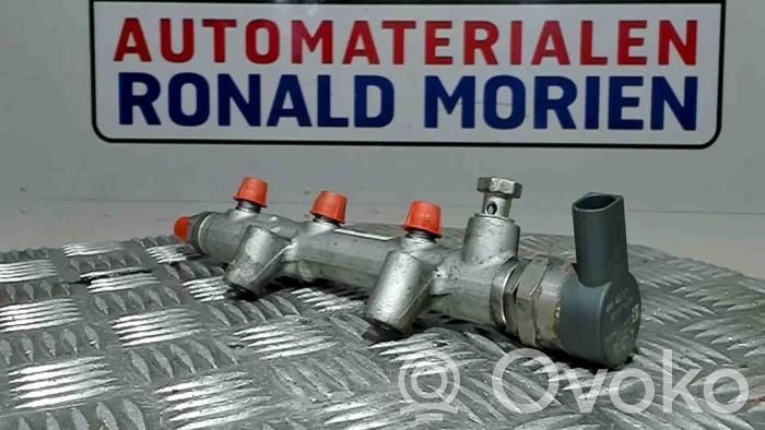 Fuel splitter   059130089CR,059130089CR