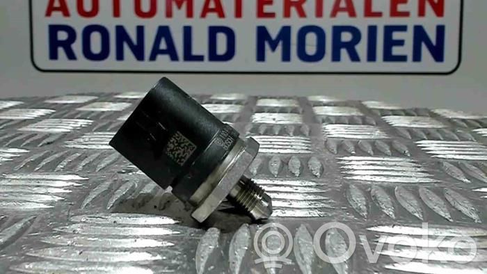 Sensor de presión de combustible   06J906054C
