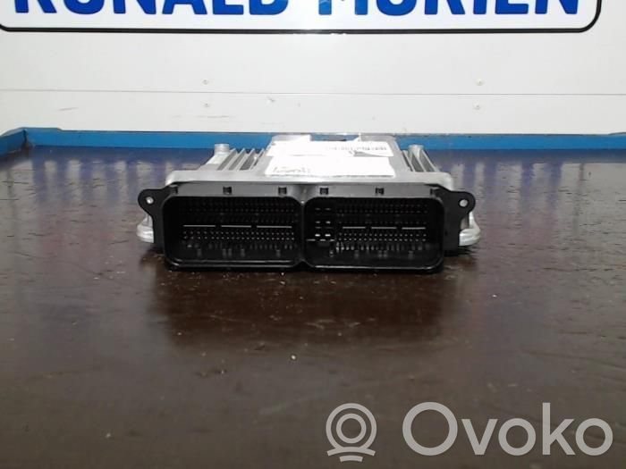 Engine control unit/module   8T2907560