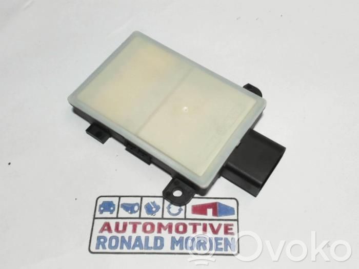 Blind spot module   4KE907669,4KE907669