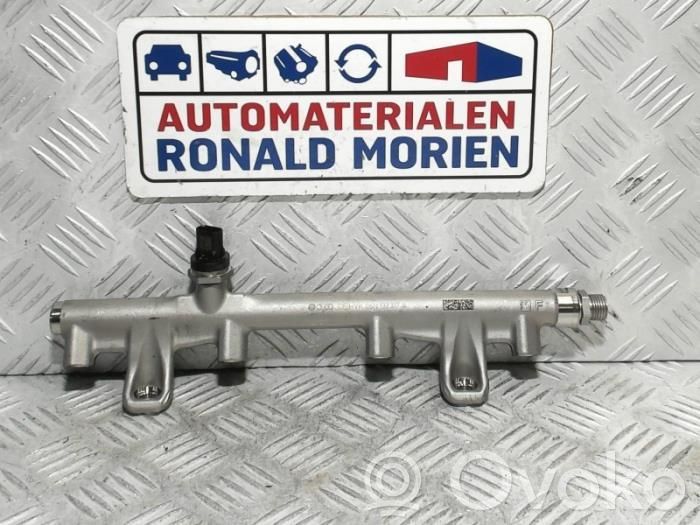 Distribuidor de combustible   06N133317A,06N133317A