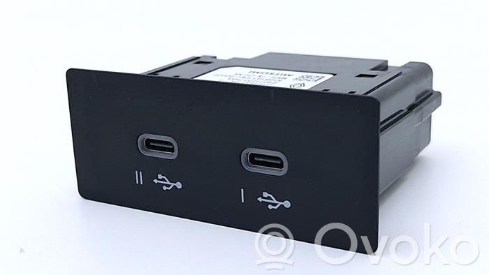 Renault Captur II Enchufe conector USB 