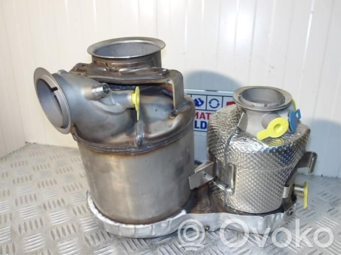 Volkswagen PASSAT B8 Filtr cząstek stałych Katalizator / FAP / DPF 