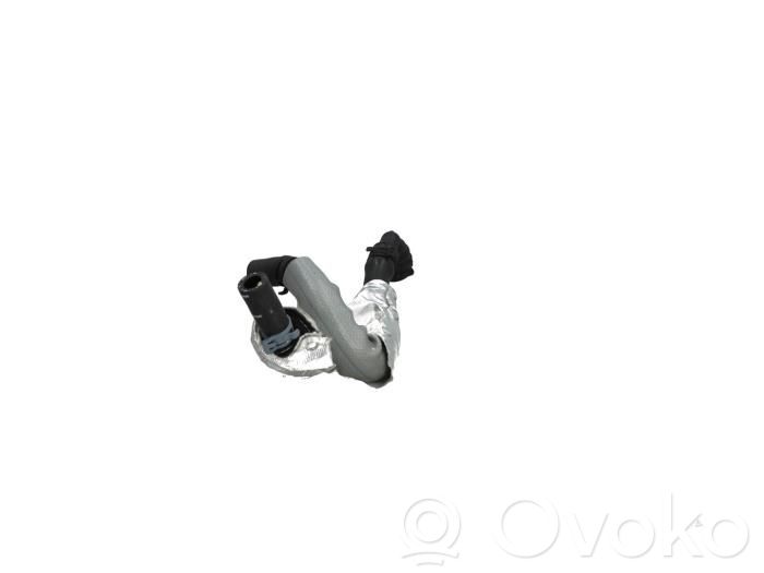 Audi Q3 F3 Conductă/furtun lichid de răcire motor 