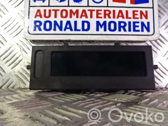 Opel Vivaro Monitor / wyświetlacz / ekran 